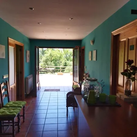 Valle De Tobalina Hostel