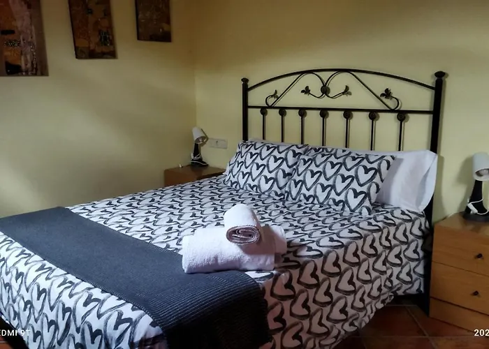 Valle De Tobalina * Quintana Martin Galindez